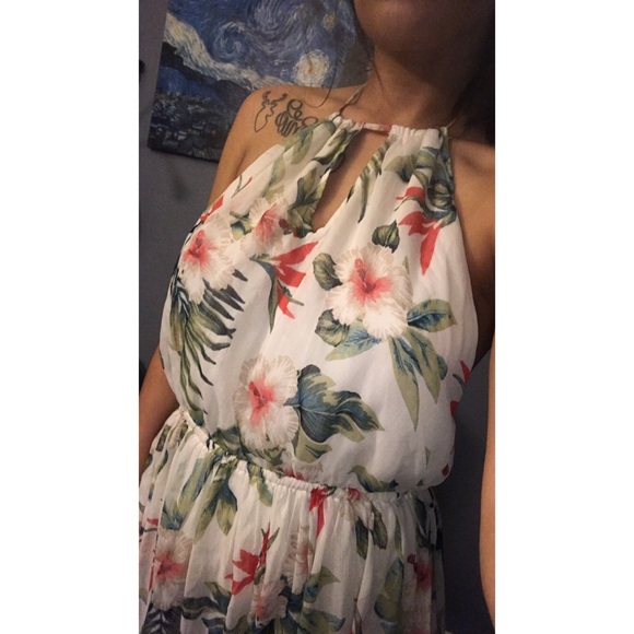 Floral Spring / Summer backless long dress - Picture 3 of 4